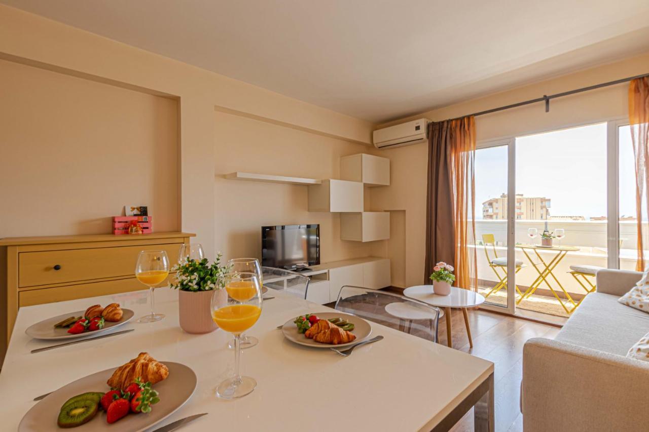בנאלמדנה 797 Holiday Rentals- Atico En Arroyo De La Miel Con Hermosas Vistas מראה חיצוני תמונה